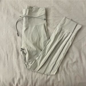 Vuori Soft Gray leggings